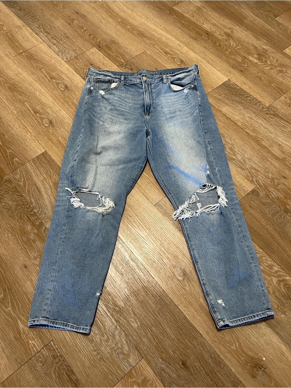 American Eagle Distressed Light Blue Denim Jeans